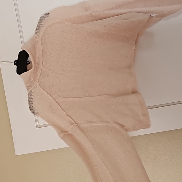 Urban Outfitters Jac Sheer Cropped Sweater - Picture 4 of 4